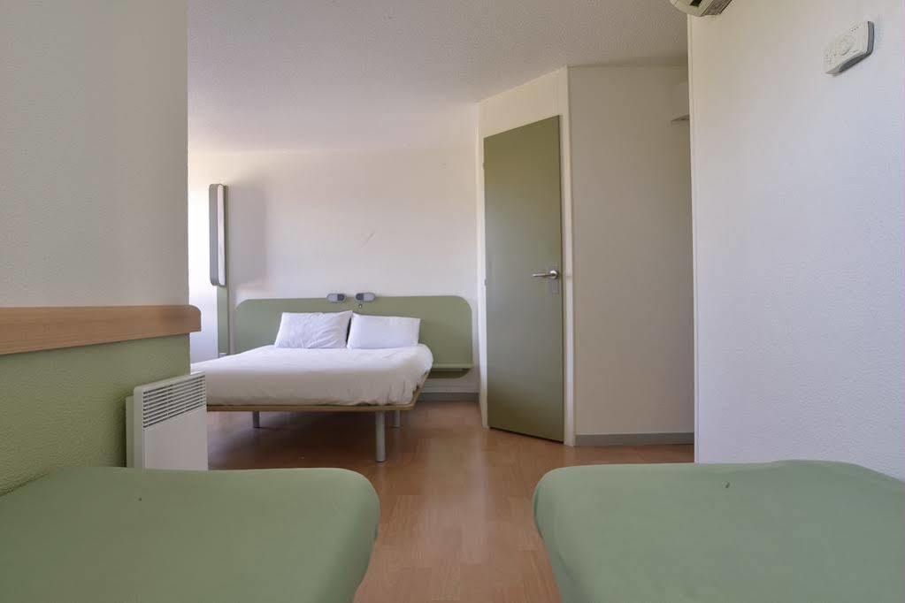 Hotel Ibis Budget Lyon Sud Saint-Fons A7 Екстер'єр фото